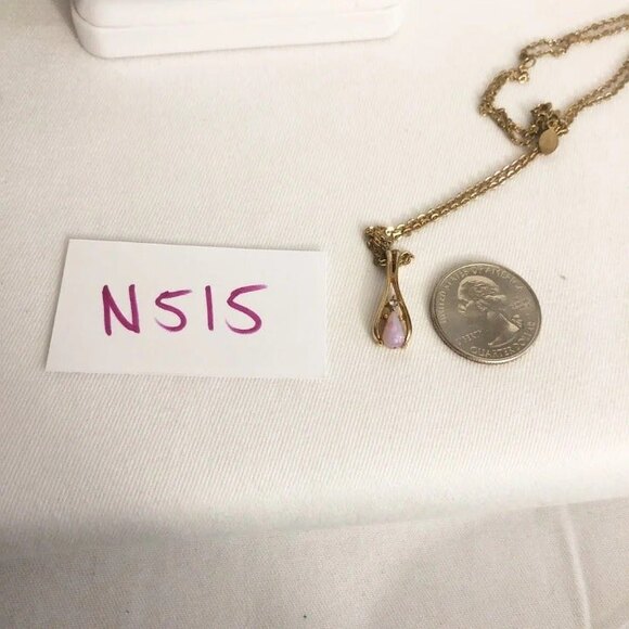 Vintage Avon Fire Glow Opal Teardrop Necklace c. 1977 - Picture 6 of 7